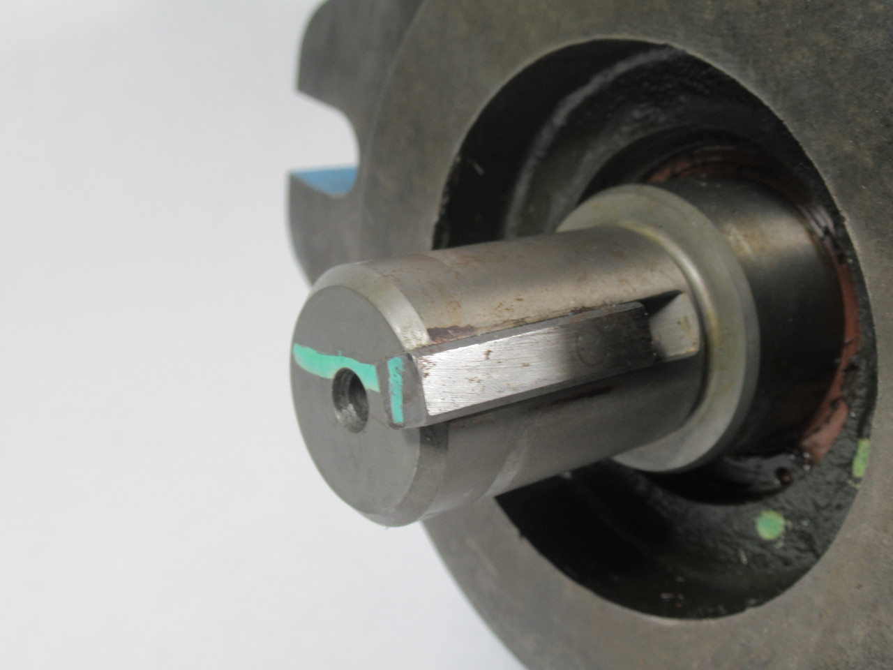 Sentinel PVM081ER09ES02AAB28240000A0A Open Circuit Axial Piston Pump USED