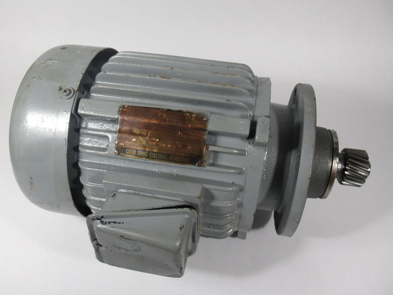 Chien Shing Electrical 2HP 1755RPM 575V 4A 60Hz USED