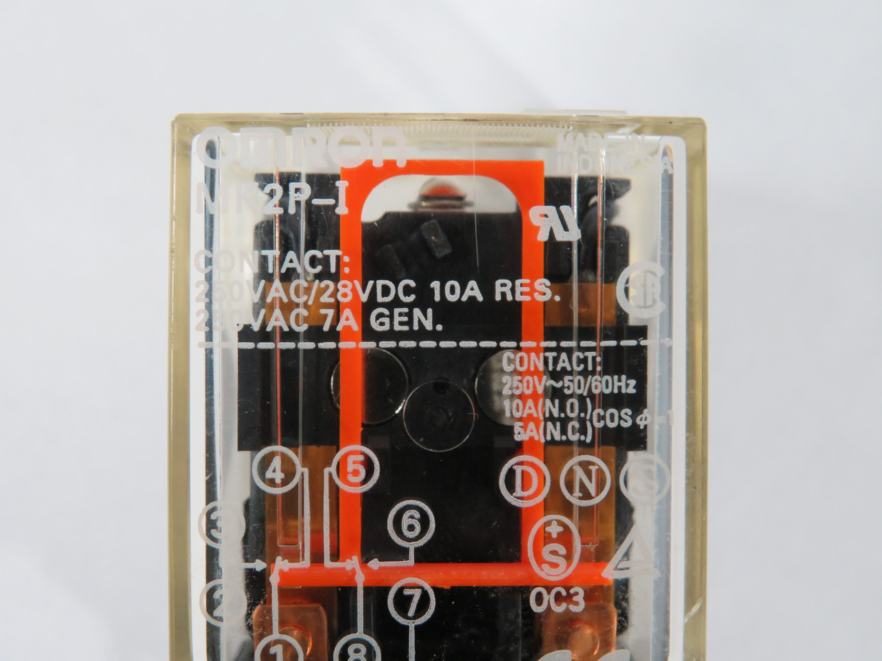 Omron MK2P-I-DC24 Plug-In Relay 24VDC 7/10A 8-Pin USED