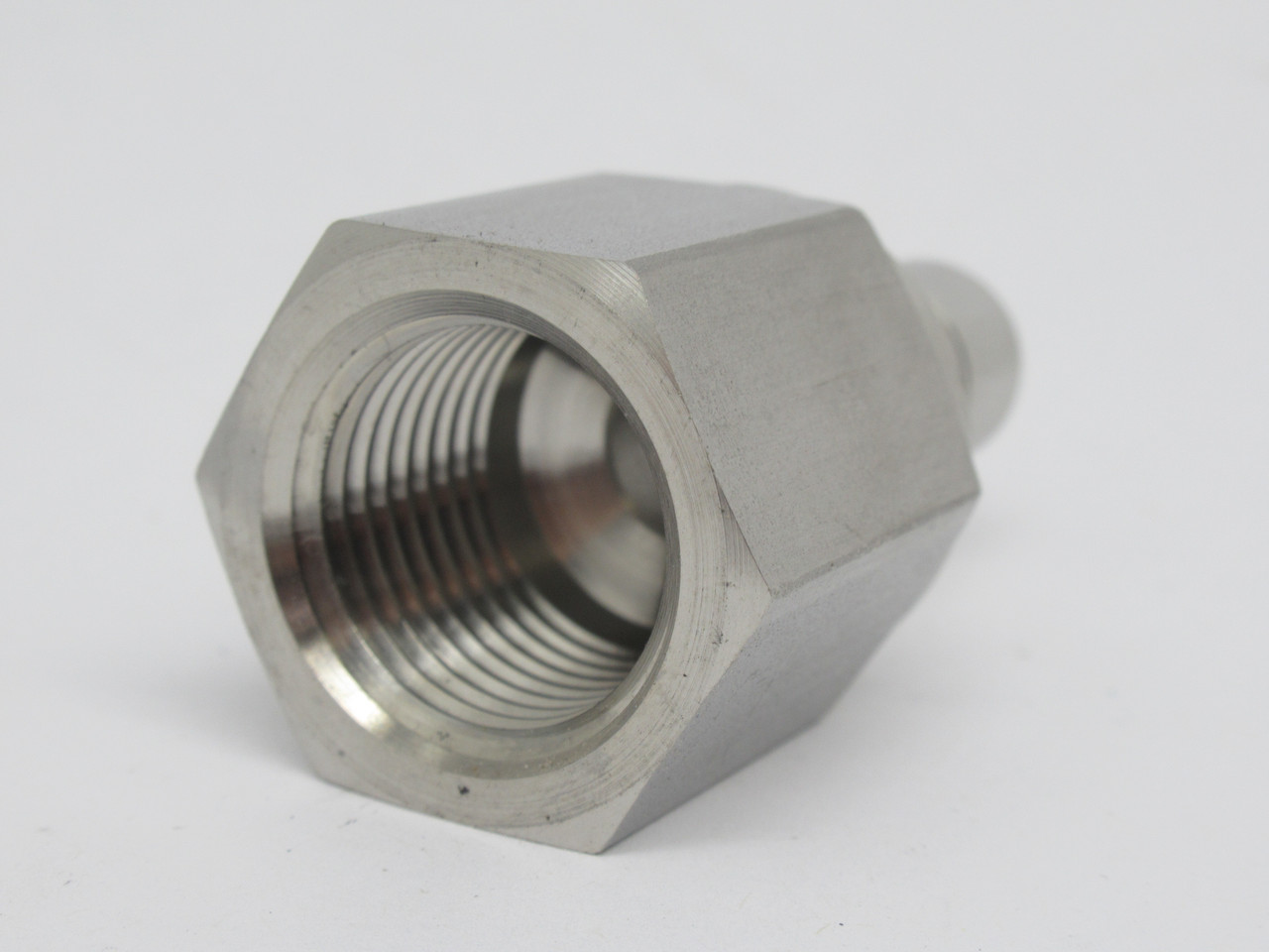 Swagelok SS-8-TA-7-8 Tube Fitting Adapter 1/2" Tube x 1/2" Female NPT USED