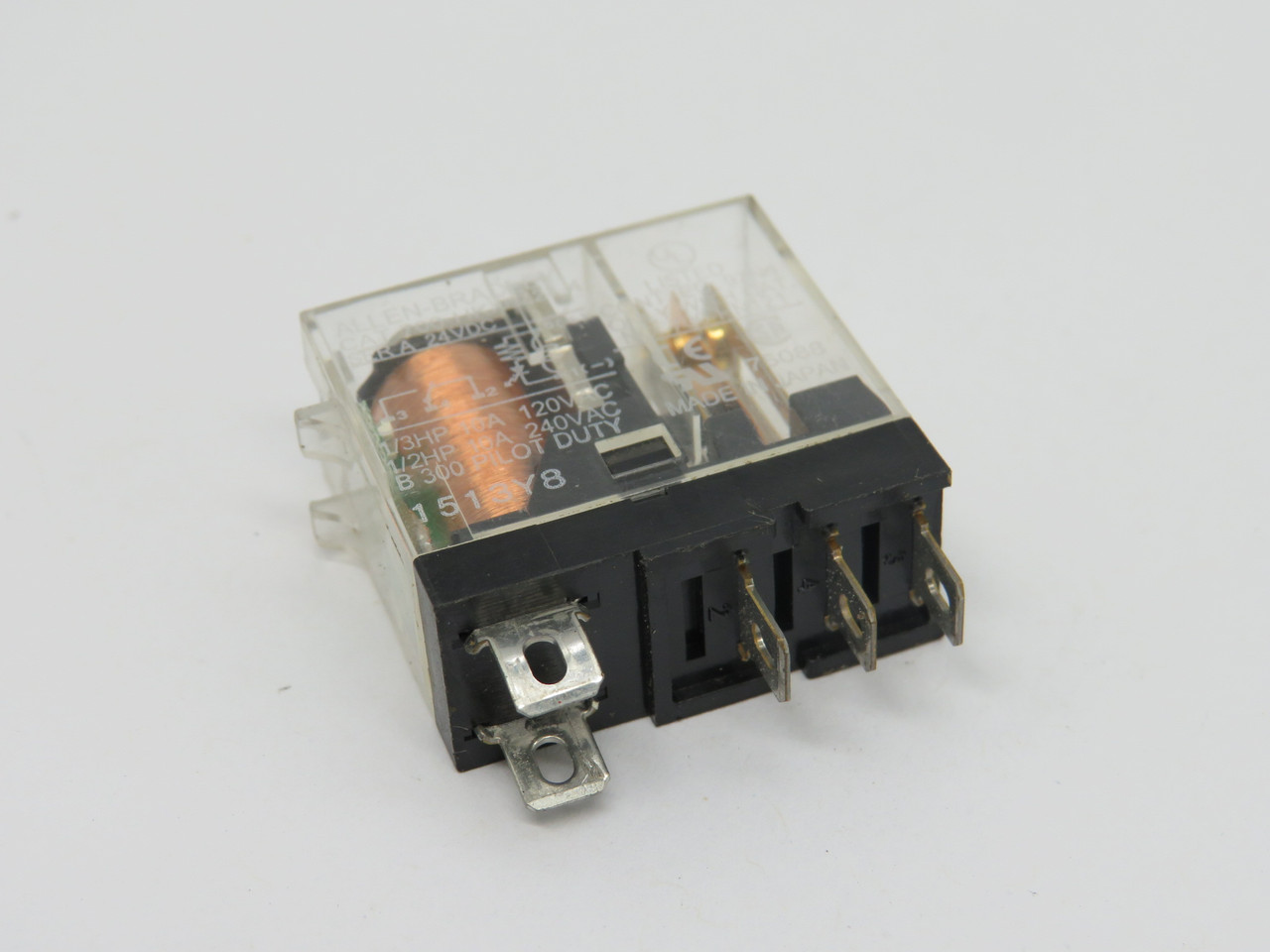 Allen-Bradley 700-HKX6Z24-4 Series A Slim Line Relay 24VDC 10A 5-Blade USED