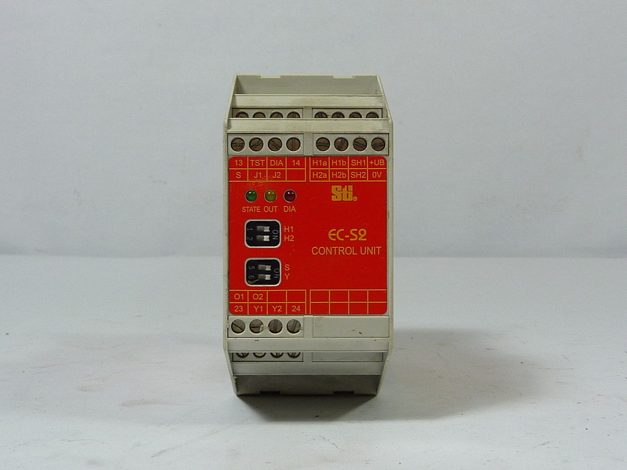 STI EC-S2 Relay Controller 24VDC USED