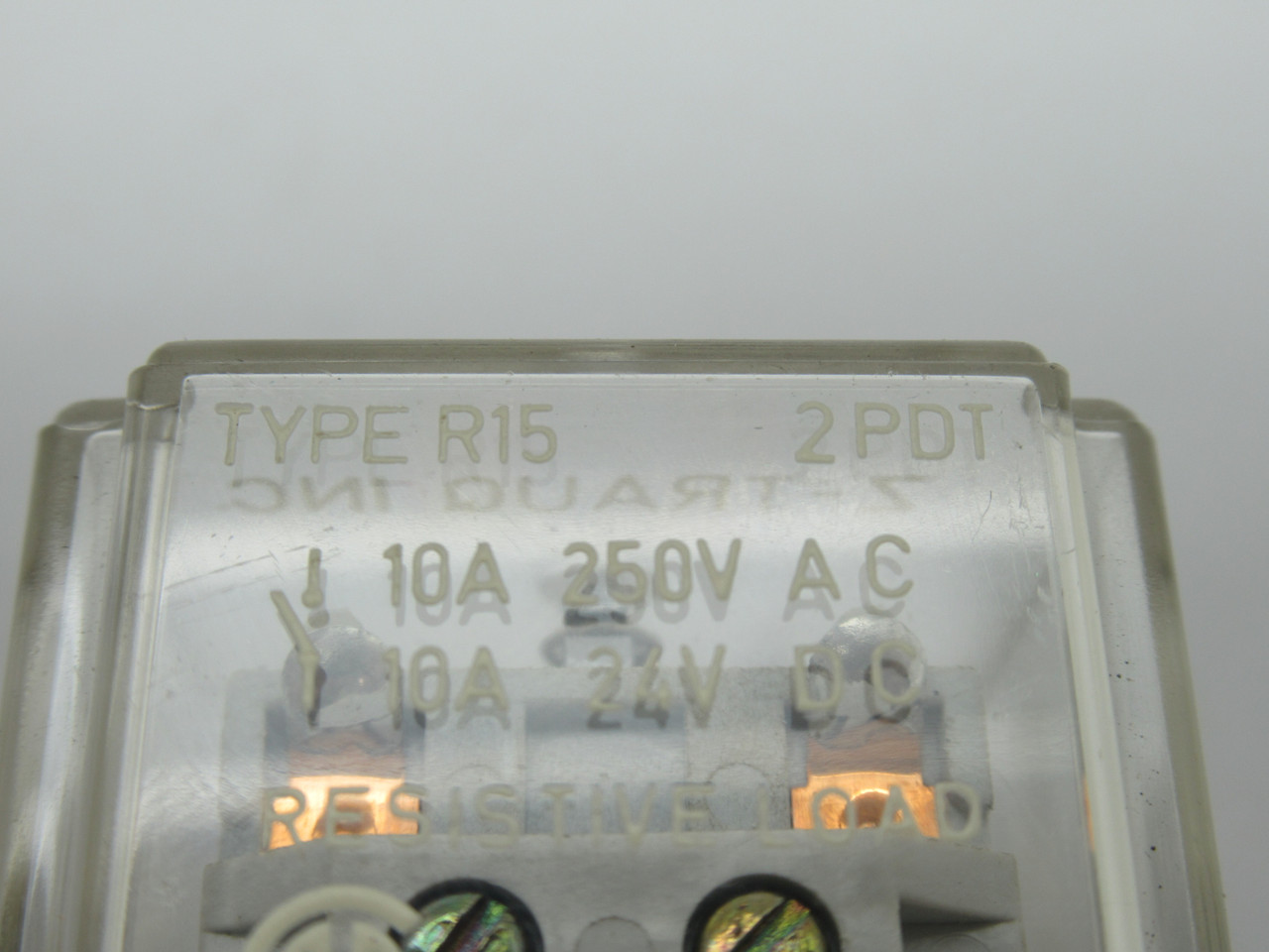 Z-Trauq R15-2PDT Plug-In Relay 24VAC 60Hz 10A@250VAC 8-Pin USED