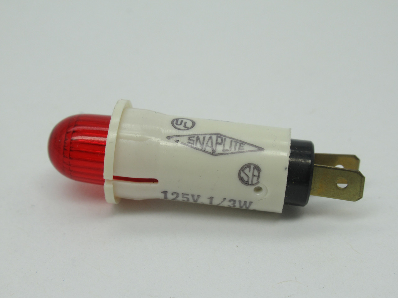Leecraft 32-2211T Snaplite Indicator Light RED 125V 1/3W USED