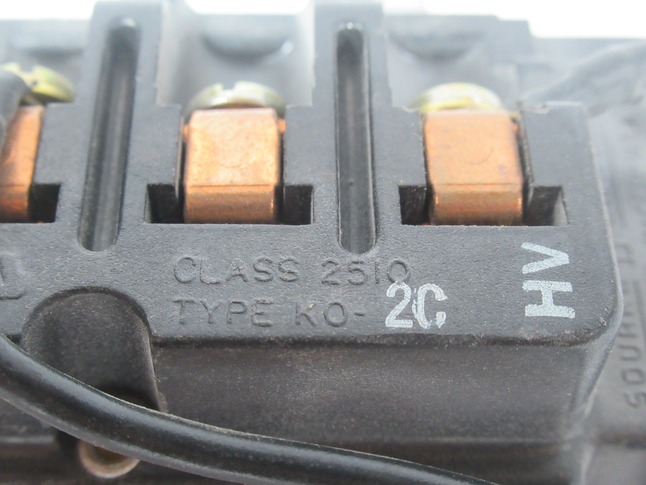 Square D 2510KO2C Manual Motor Toggle Switch 30A 3-Pole 10HP@575VAC USED