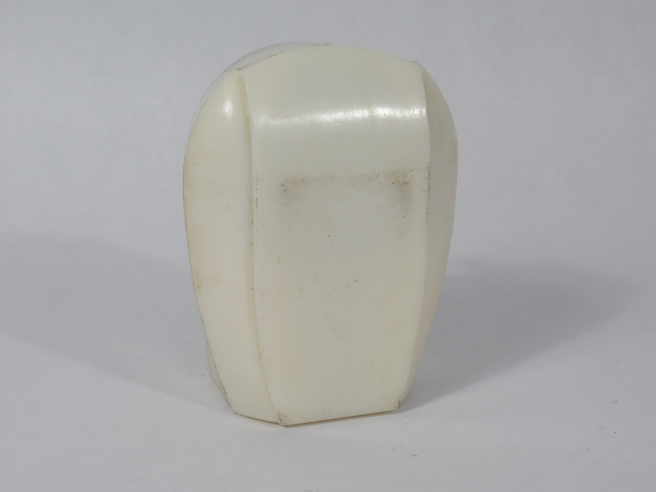 Bryant 9630ANP Nylon Angle Plug 30A 250V 3W 2P SHELF WEAR USED