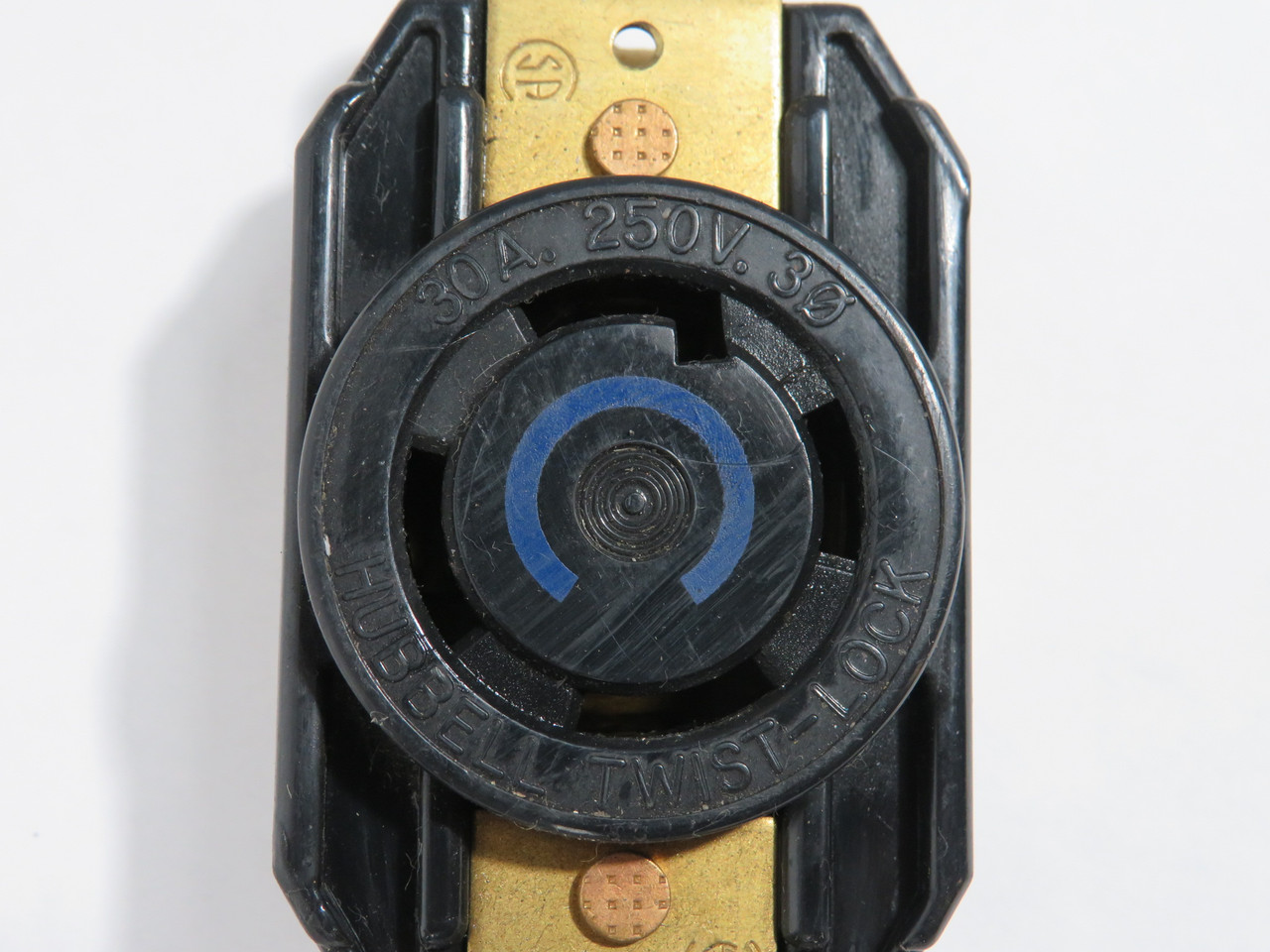 Hubbell HBL2720 Twistlock Flush Receptacle 30A 250VAC 3PH 4W 3P USED