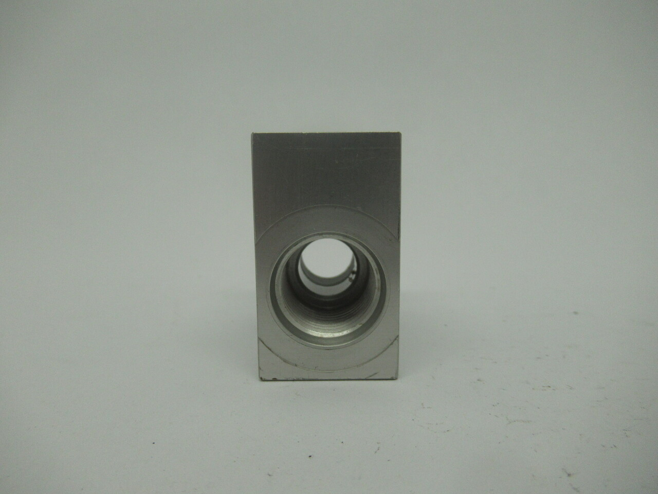 Parker B08-2-A6T Valve Manifold Body 2-Way NOP