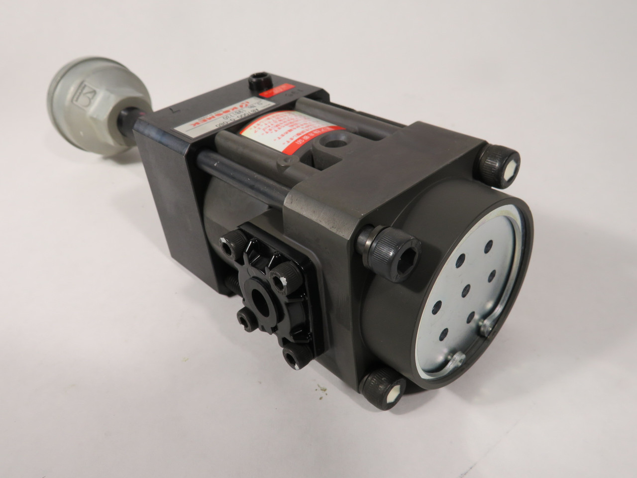 Kosmek AB7000-0-080 Air Driven Hydraulic Pump Assembly 0.15MPa 0.4Nm3/min NOP