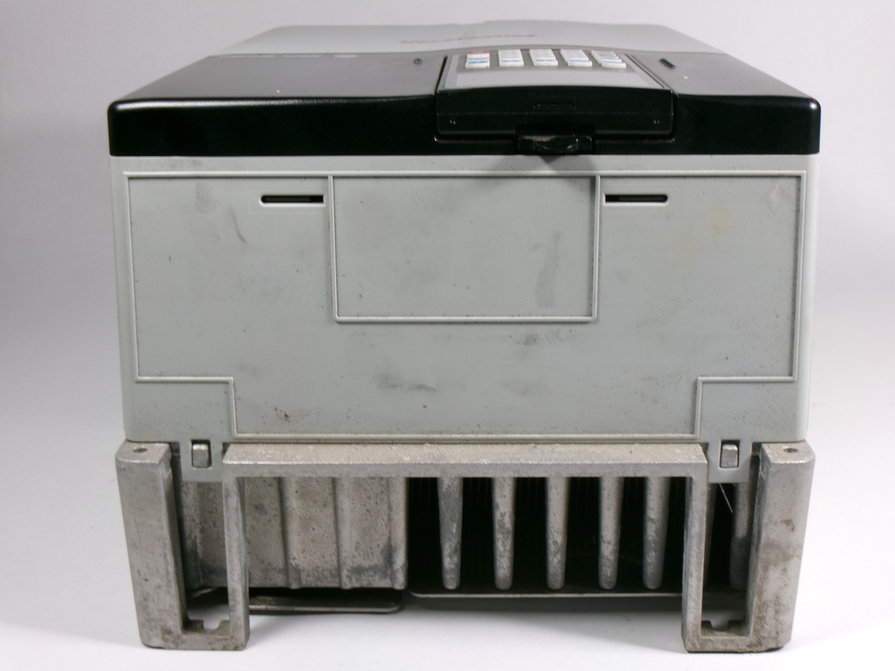 Allen-Bradley 20AD022A3AYNACC0 PowerFlex 70 AC Drive 15HP 3Ph 400/460V 22A USED