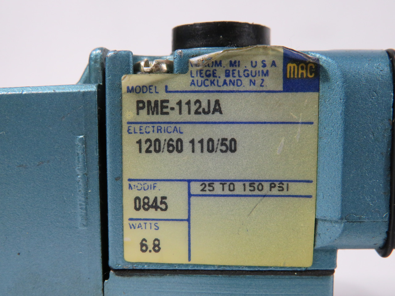 MAC 811C-PM-112JA-175 5/2-Way Solenoid Valve 1/4"NPT 110V@50Hz SHELF WEAR USED
