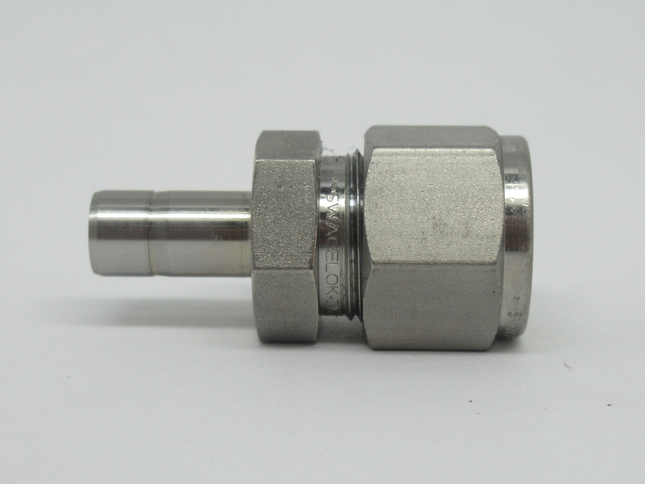 Swagelok SS-6-TA-1-8RS Tube Fitting Adapter 3/8" Tube x 1/2" Male ISO NOP