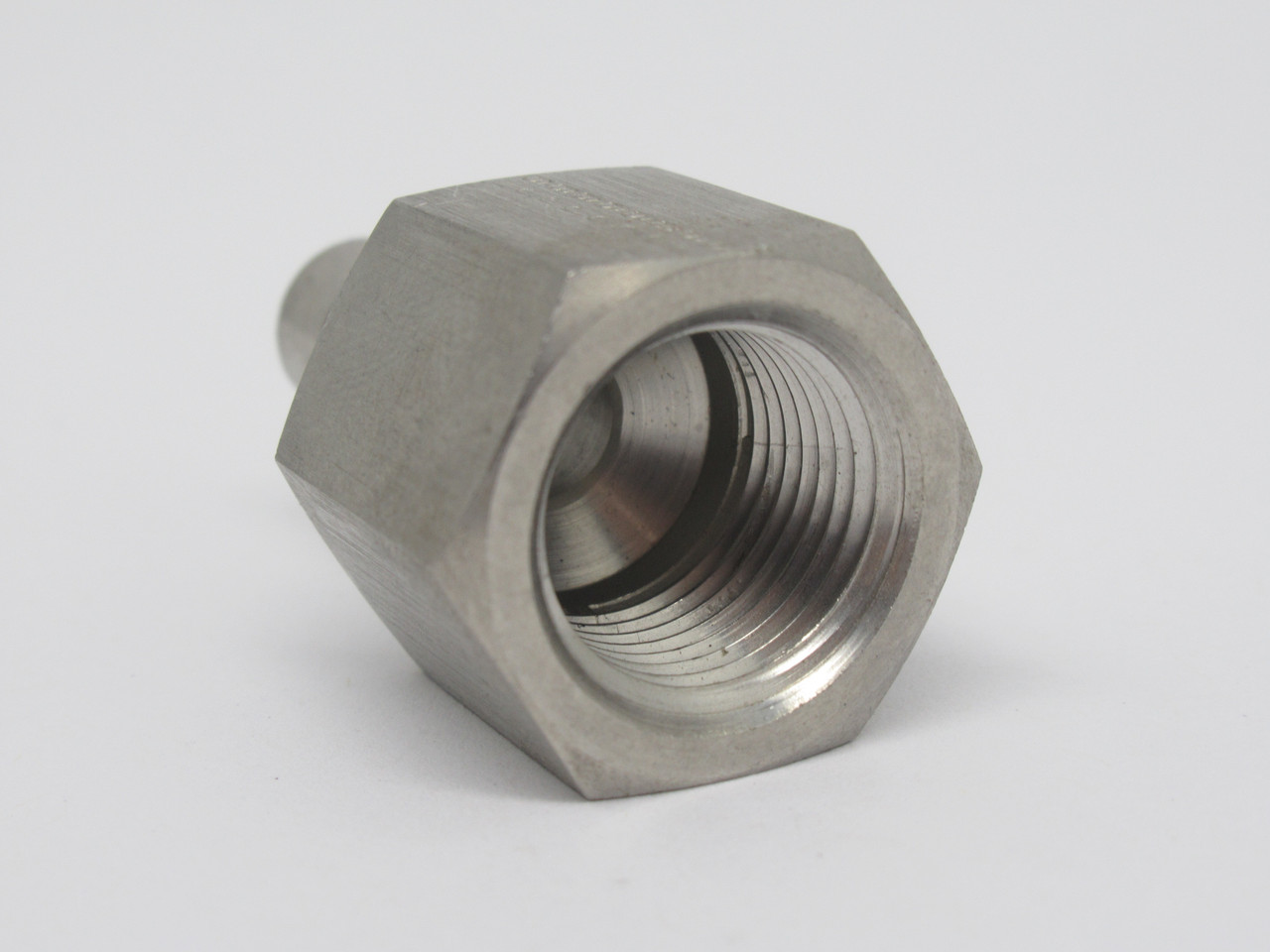 Swagelok SS-6-TA-7-6 Tube Fitting Adapter 3/8" Tube x 3/8" Female NPT NOP