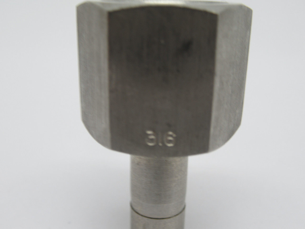 Swagelok SS-6-TA-7-6 Tube Fitting Adapter 3/8" Tube x 3/8" Female NPT NOP