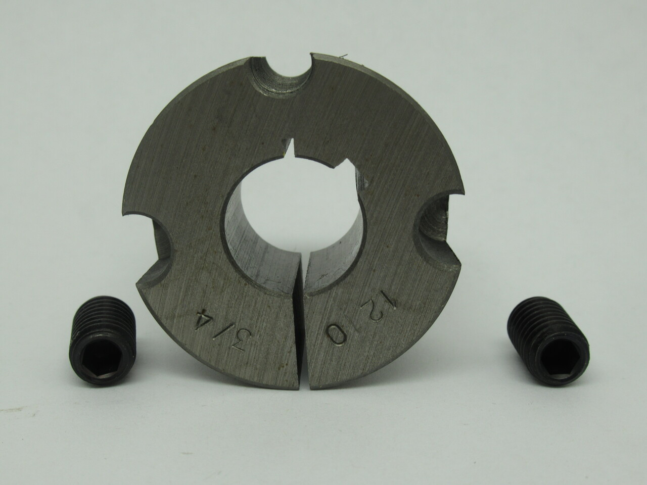 Generic 1210-3/4 Tapered Bushing 3/4" Bore 3/16x3/32" Key 1-7/8" OD NOP
