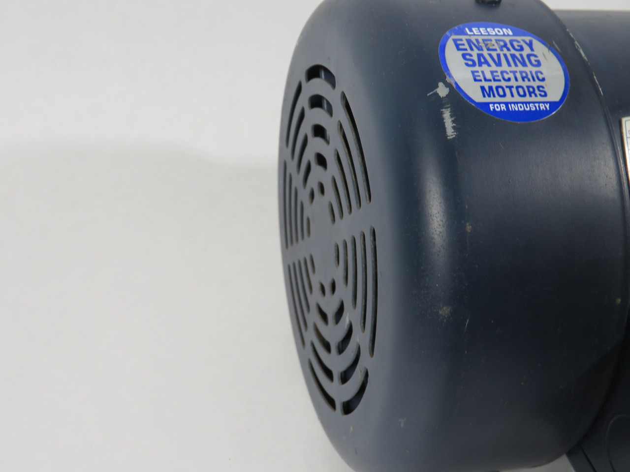 Leeson 1/2HP 1725RPM 190/380V C56C TEFC 3Ph 2.2/2.4A@190V 1.1/1.2A@380V USED