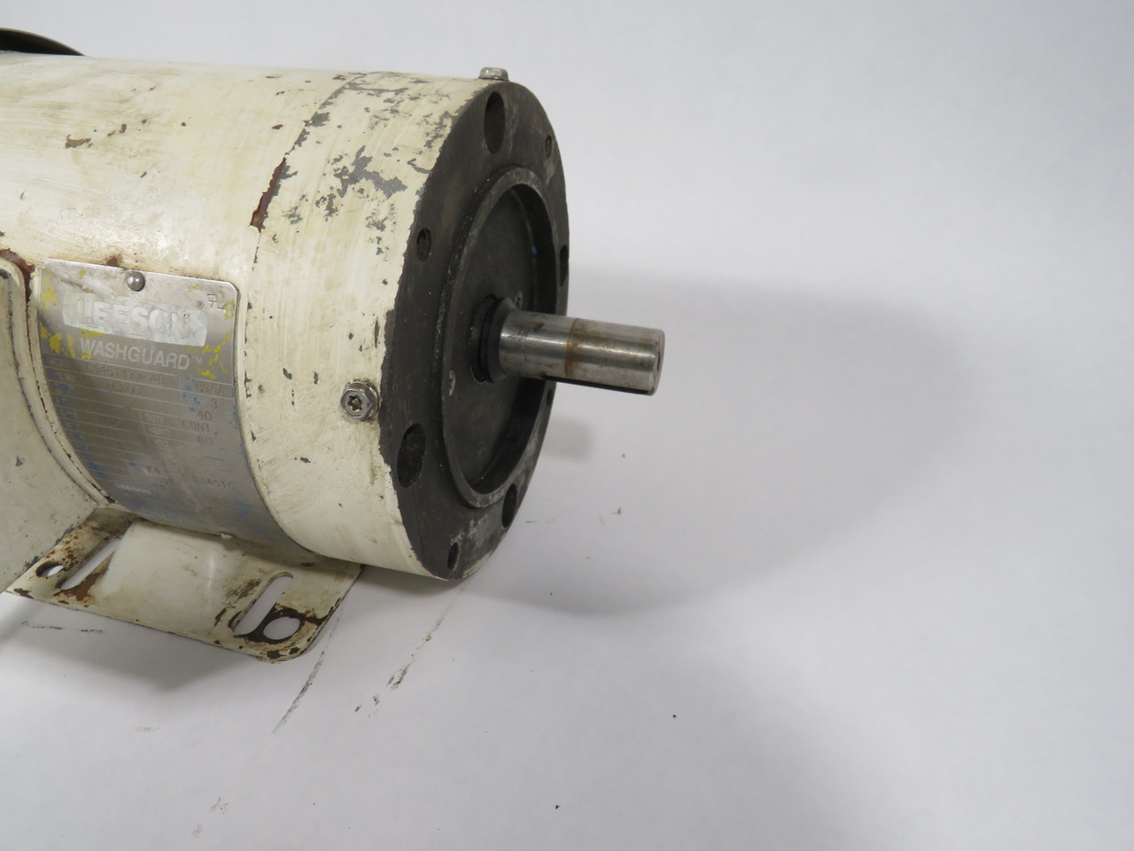 Leeson 1HP 1740RPM 575V E145TC 3Ph 1.2/1.5A 60Hz SHELF WEAR USED