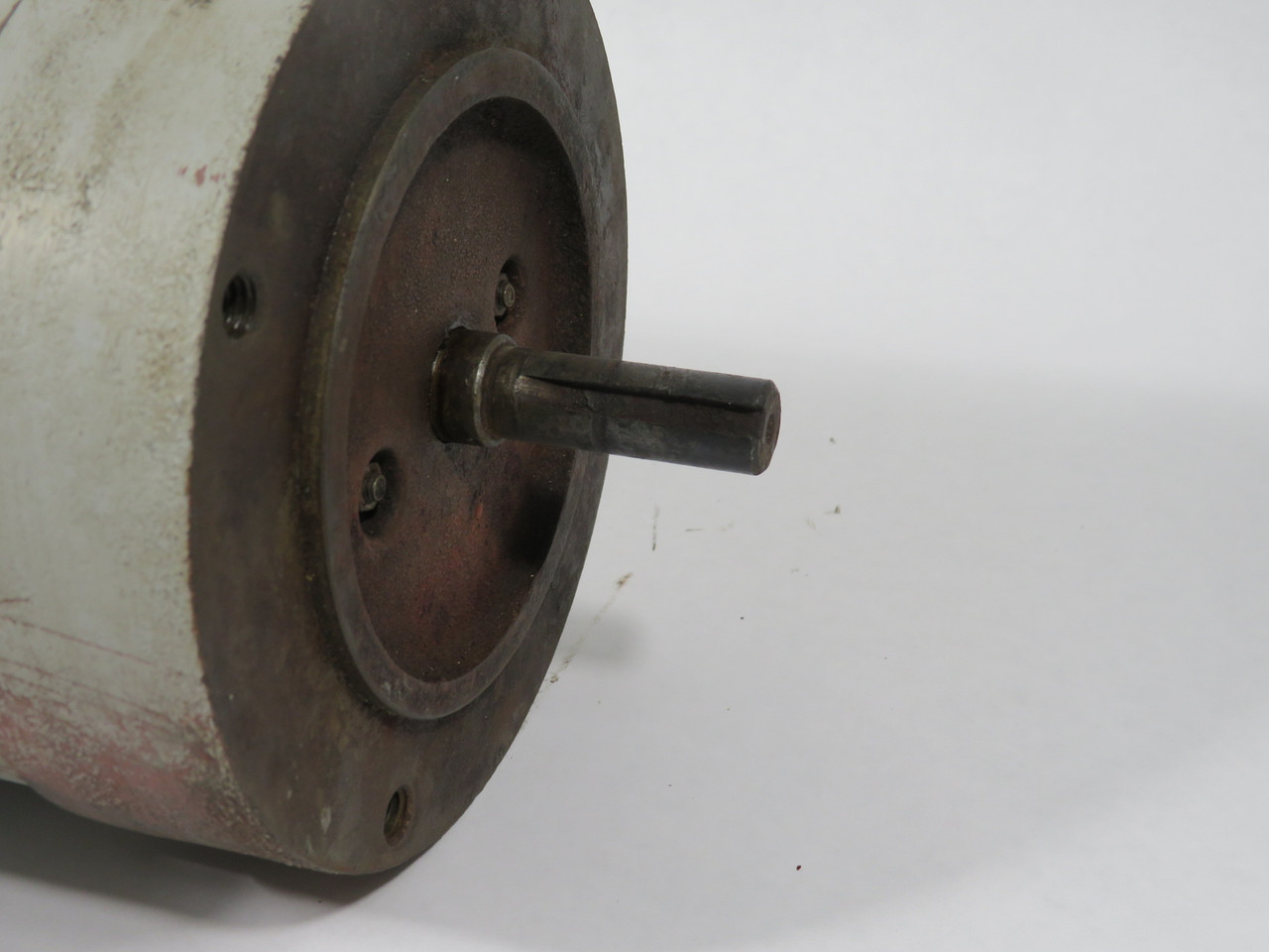 WEG 1-1/2HP 3440RPM 575V TEFC 3Ph 1.8A 60Hz USED