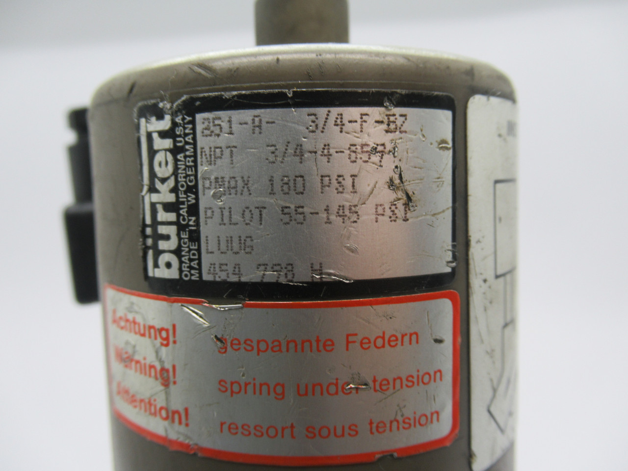 Burkert 251-A-3/4-F-BZ Angle Seat Valve Assembly C/W 453865T 120V 60Hz USED