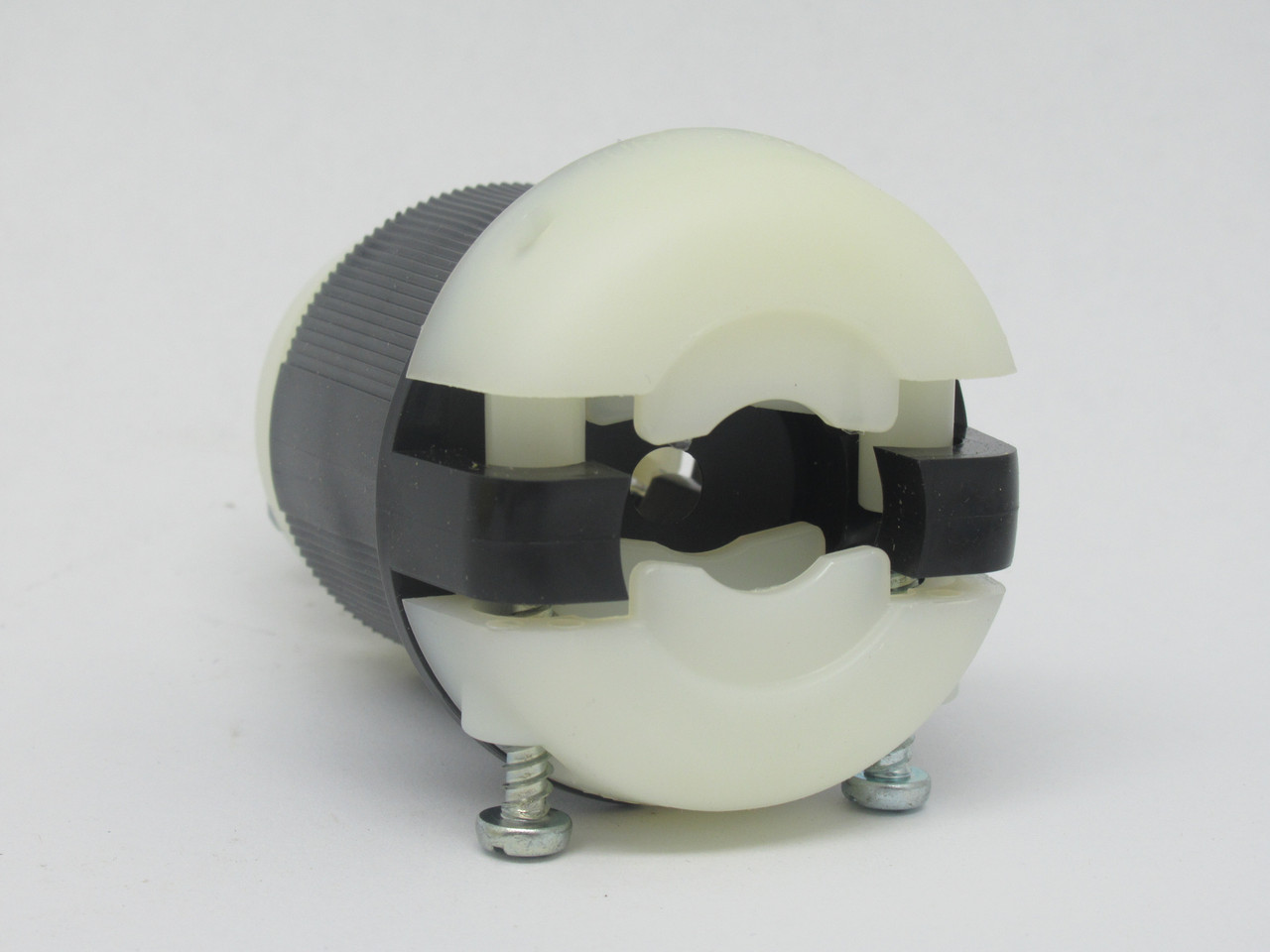 Hubbell HBL3721 Insulgrip Twistlock Plug 20A 347VAC 3W 2P *DAMAGED BOX* NEW