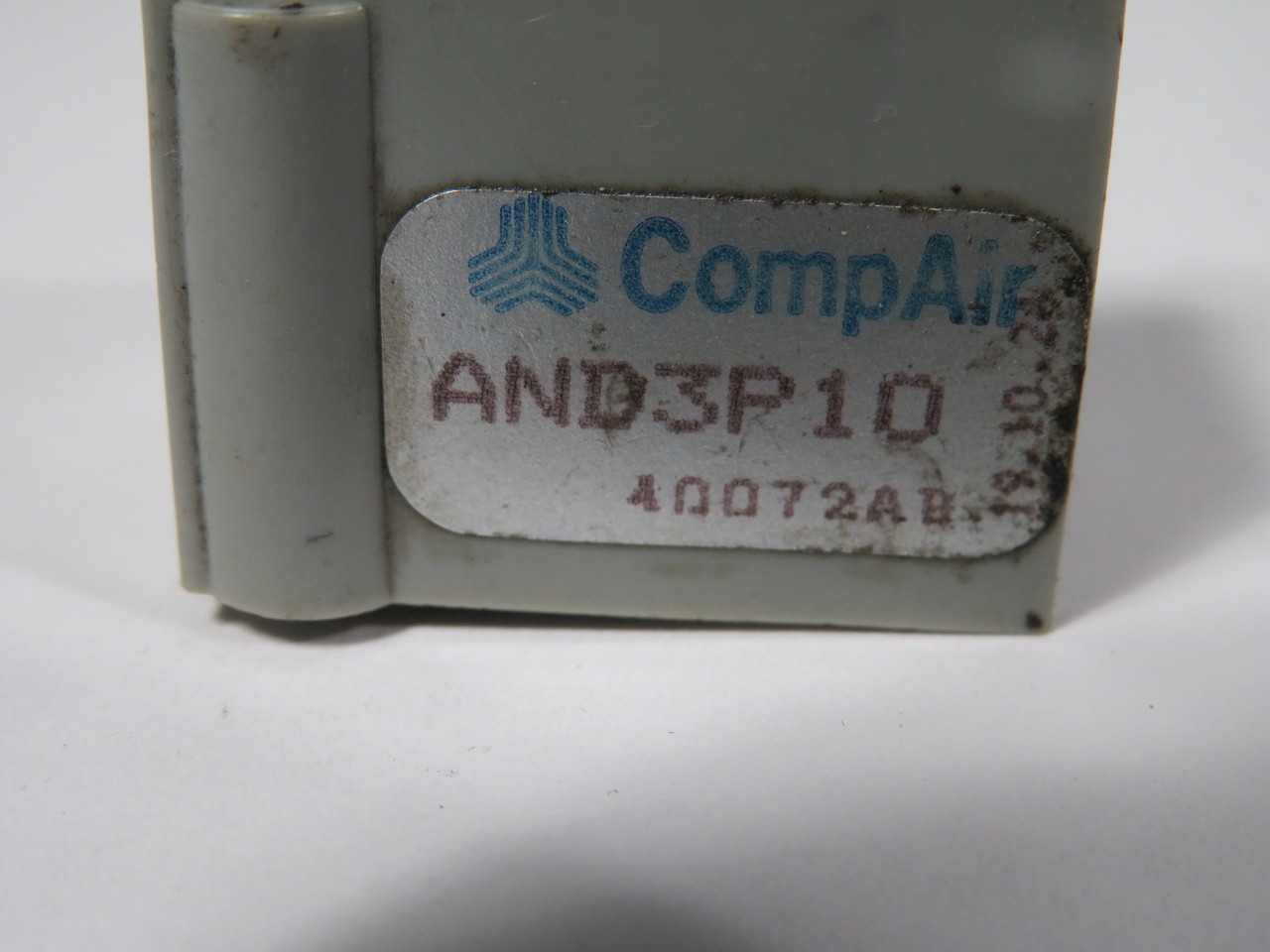 CompAir AND3P10 Air Pilot Operated Valve/Dual Signal Sensor 3-Way N.C. USED