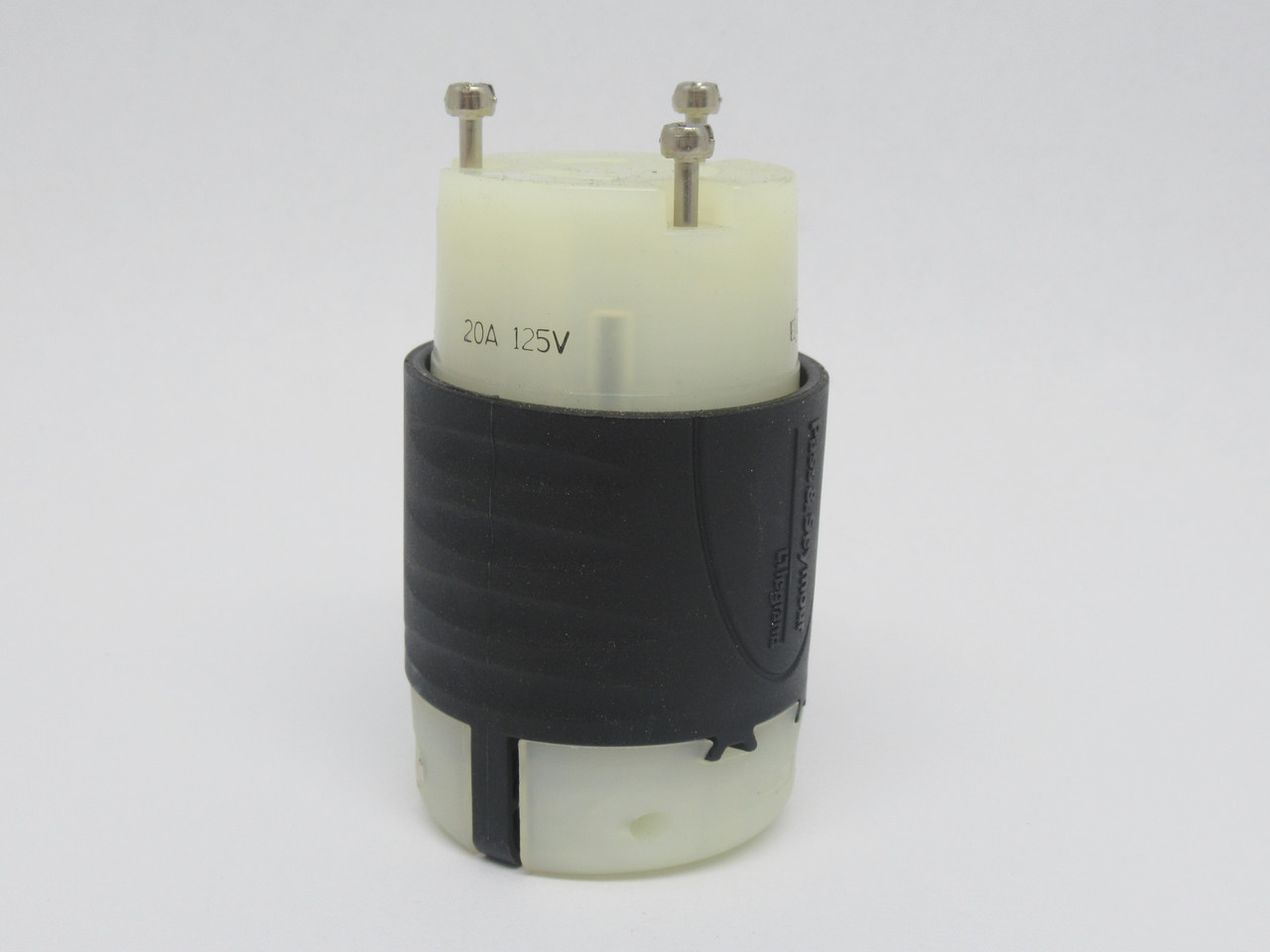 Pass & Seymour Legrand L520-C Turnlok Connector 20A 125V 3W 2P *DAMAGED BOX* NEW