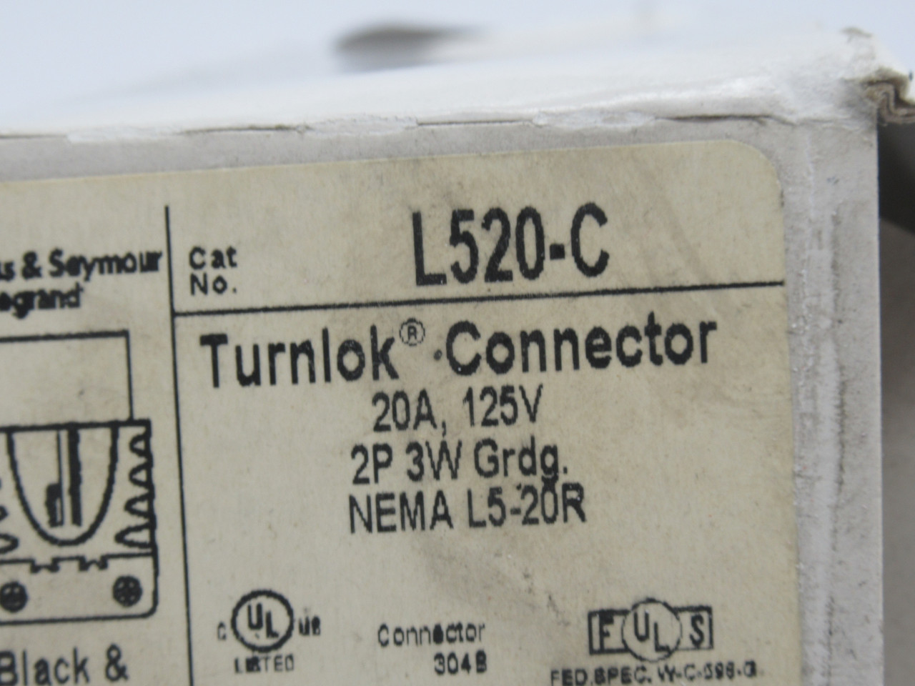 Pass & Seymour Legrand L520-C Turnlok Connector 20A 125V 3W 2P *DAMAGED BOX* NEW
