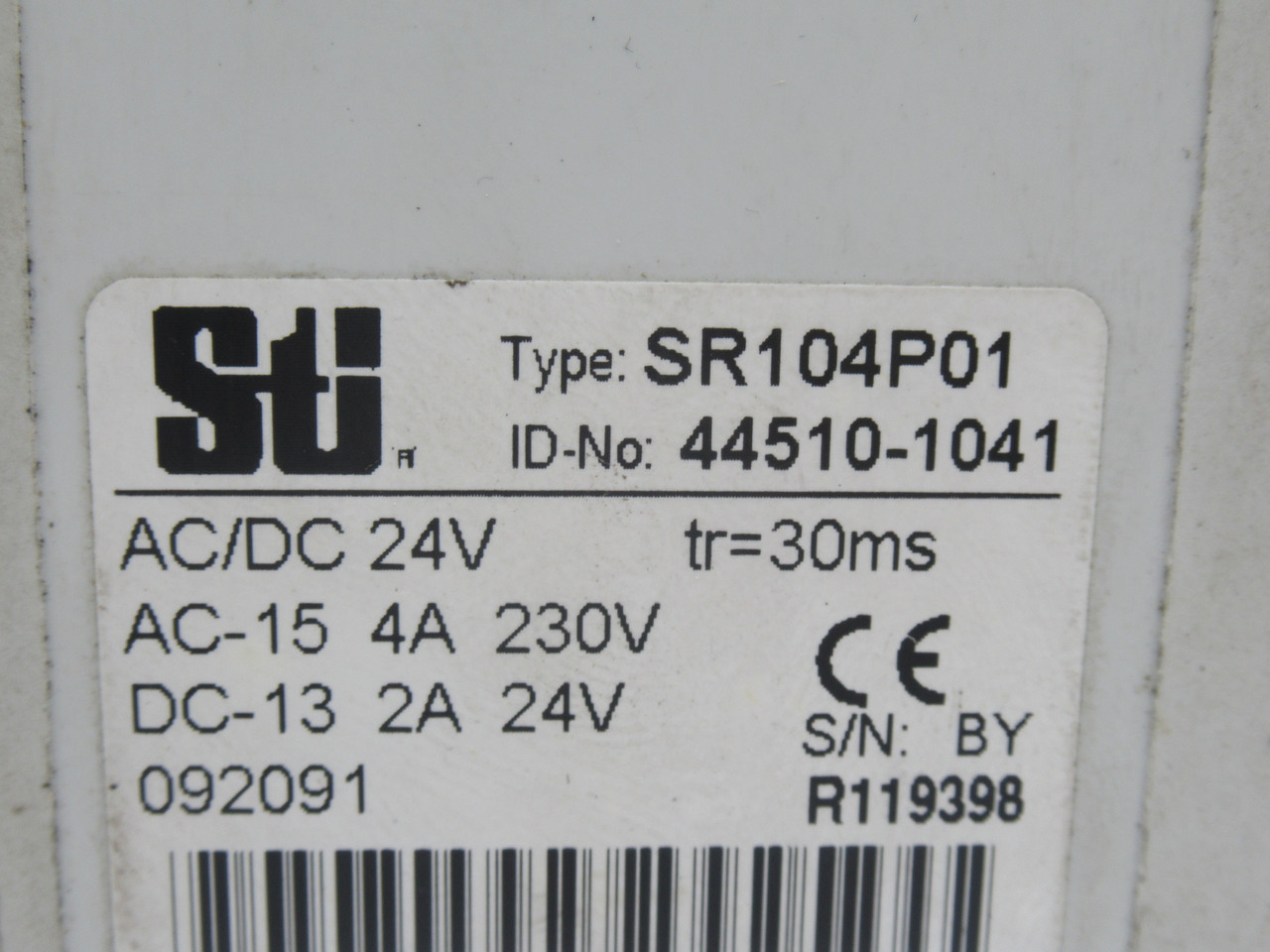 Scientific Technologies Inc. SR104P01 Safety Relay 24V 4A 1NO+1NC STAINED USED