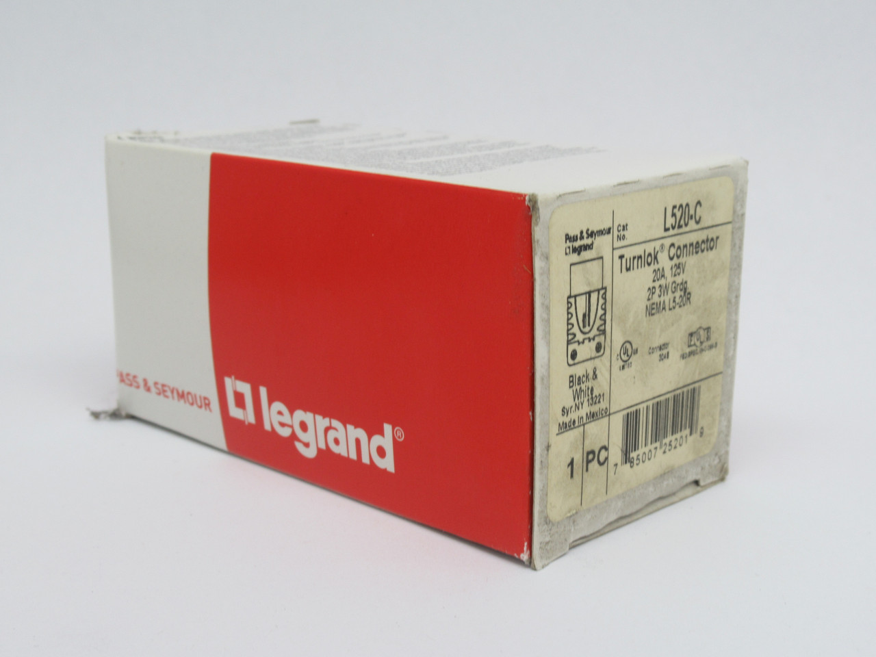 Pass & Seymour Legrand L520-C Turnlok Connector 20A 125V 3W 2P NEW