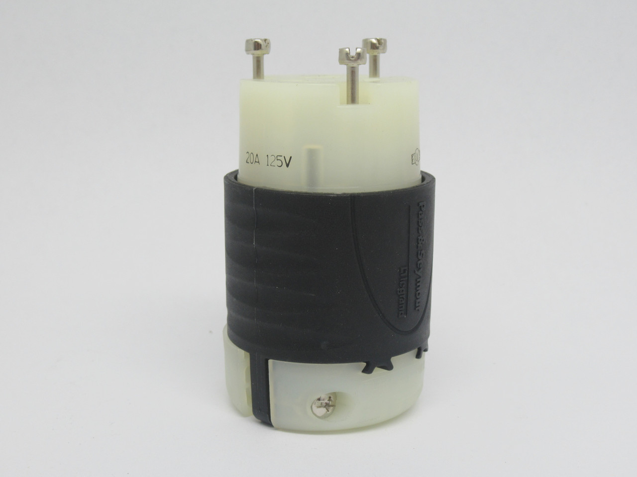 Pass & Seymour Legrand L520-C Turnlok Connector 20A 125V 3W 2P NEW
