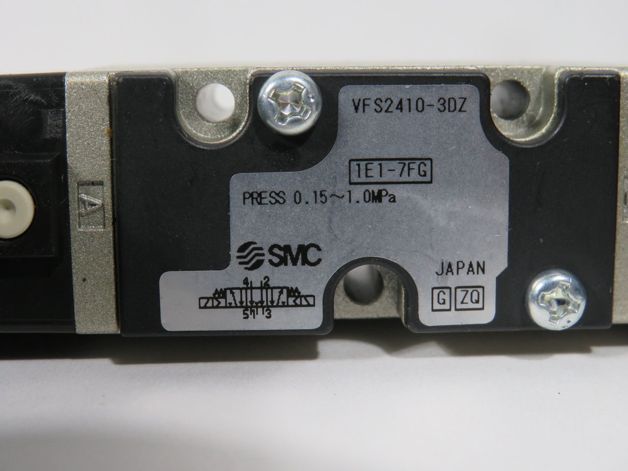 SMC VFS2410-3DZ 4/5-Port Solenoid Valve 88-132V@50Hz 94-138V@60Hz OPEN BAG NWB