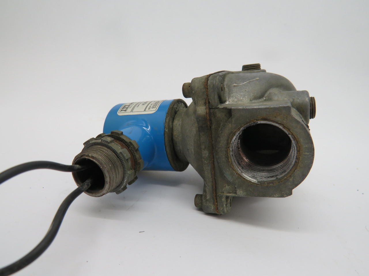 ITT General Controls K3A452S Solenoid Valve 120V 60Hz / 110V 50Hz 0.15A 10W USED