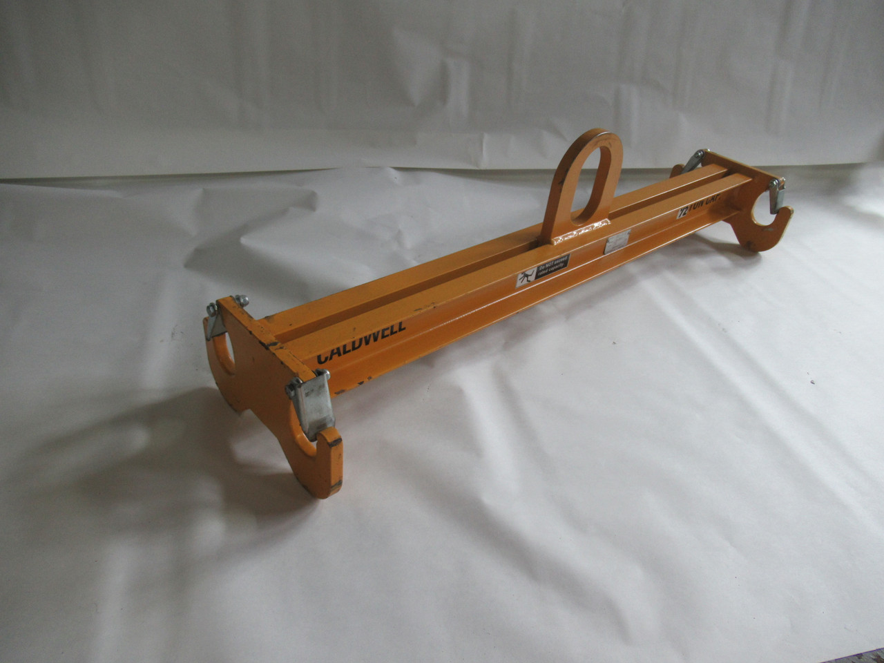 The Caldwell Group 22S-1/2-44 Lifting Beam Rated Cap 1000Lbs SHELF WEAR USED