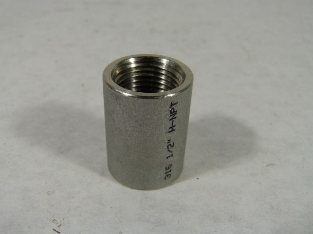 Generic 316 1/2 H-NPT Stainless Steel Pipe Coupling Sold Individually ! NEW !