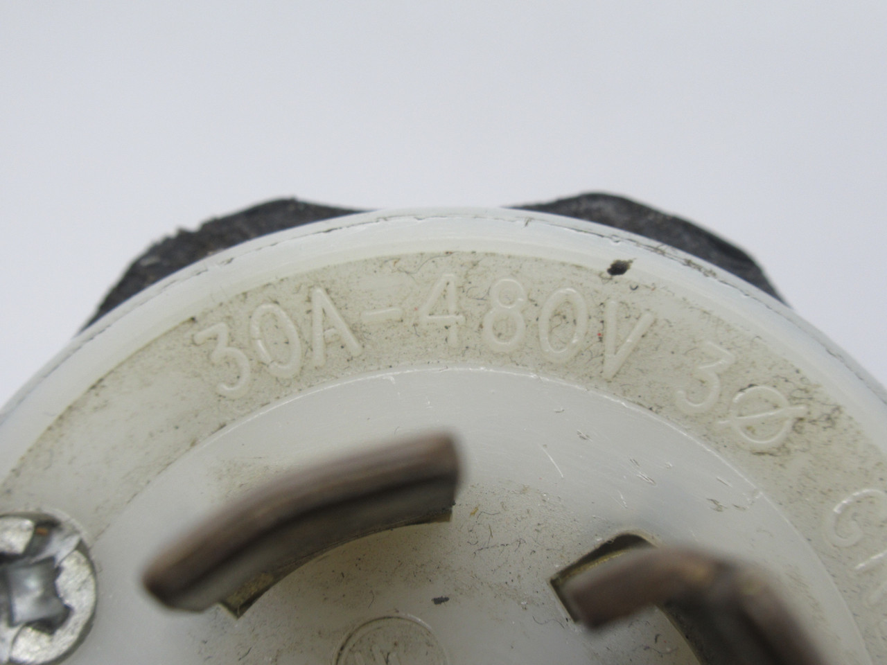 Leviton 2731 Twist Locking Plug 30A 480V 3P 4W *MISSING SCREW* USED