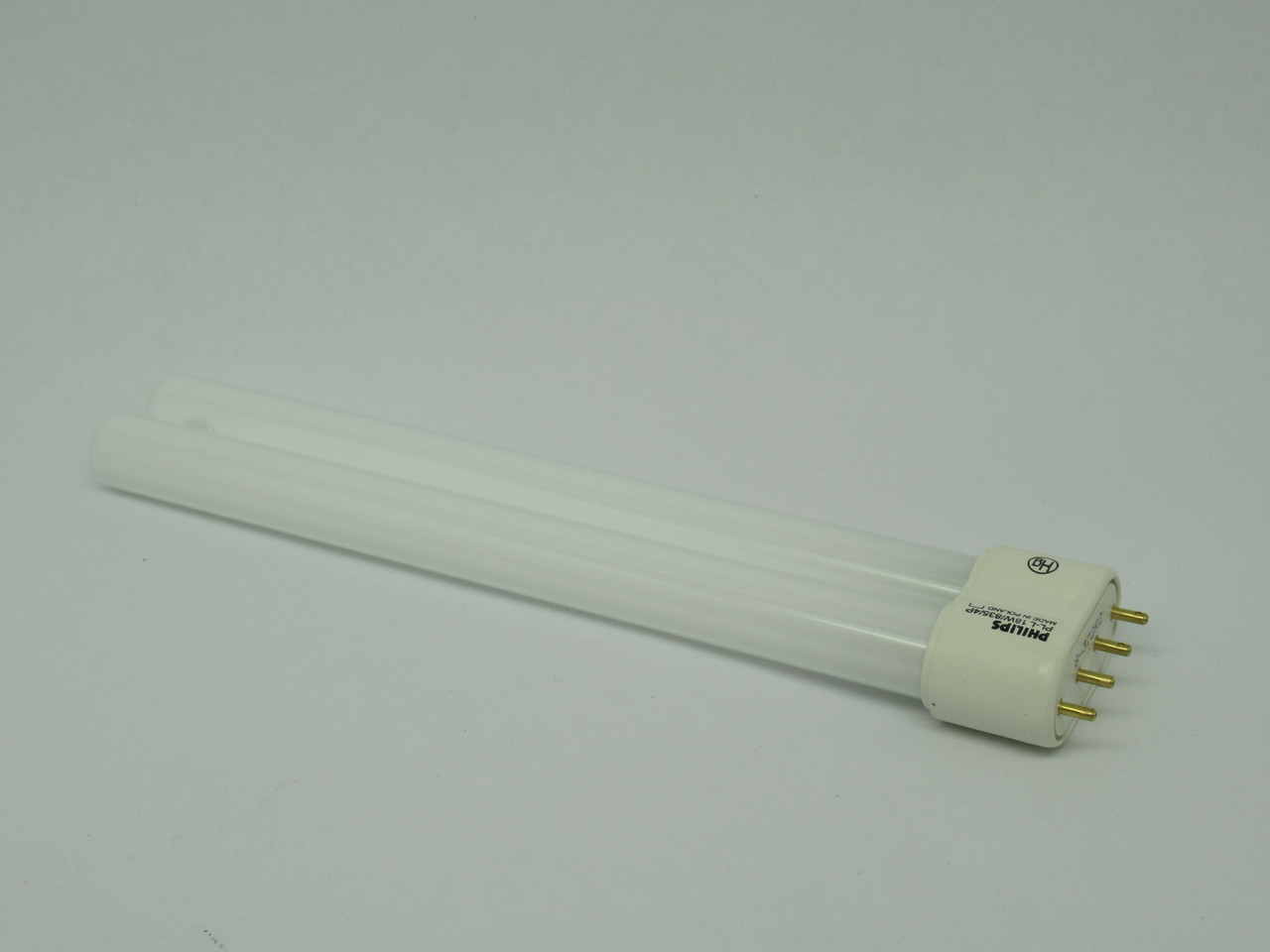 Philips PL-L18W/835/4P Fluorescent Lamp 4-Pin Base 58V 18W 0.375A NEW