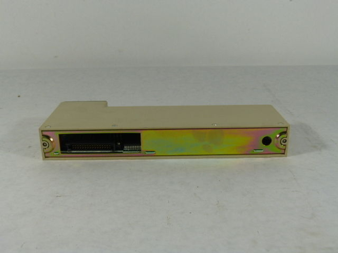 Omron C500-OC221 Output Module USED