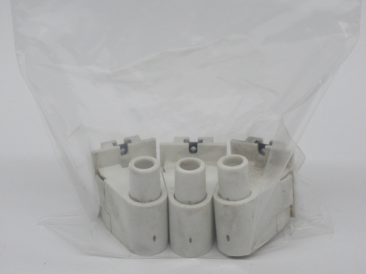 Etlin-Daniels FL315-W Fluorescent Lamp Holder 660W 600V LOT OF 3 USED
