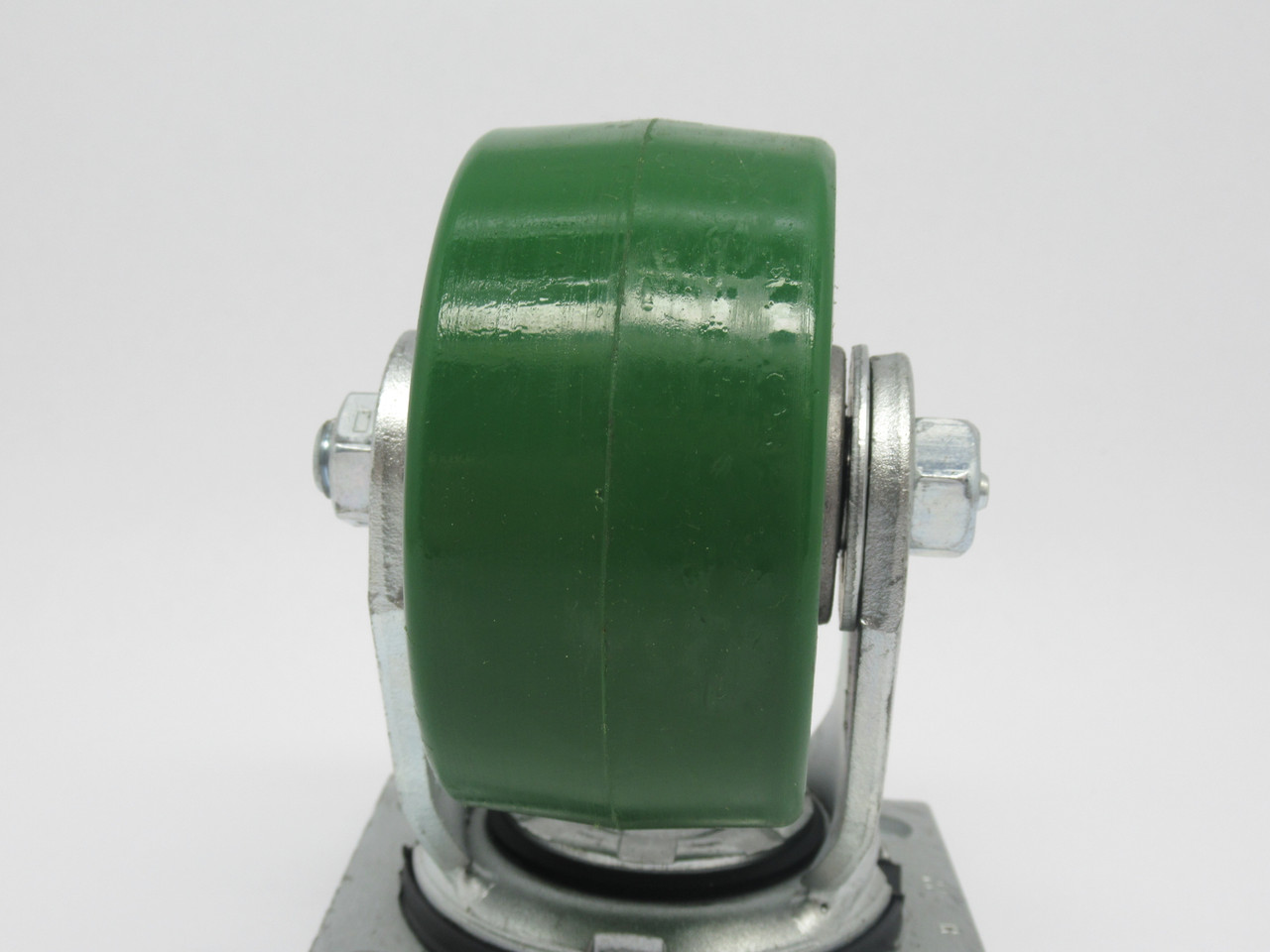 Albion PD0420019 Polyurethane Caster Wheel 4" D 2" W 1-3/16" ID w/ Mount USED