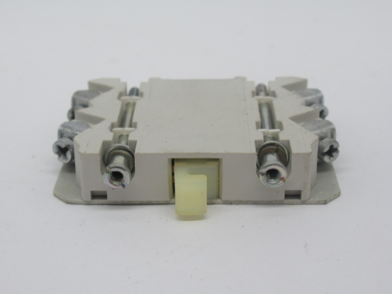 Cutler-Hammer C320KGS22 Auxiliary Contact Block 690V 10A USED
