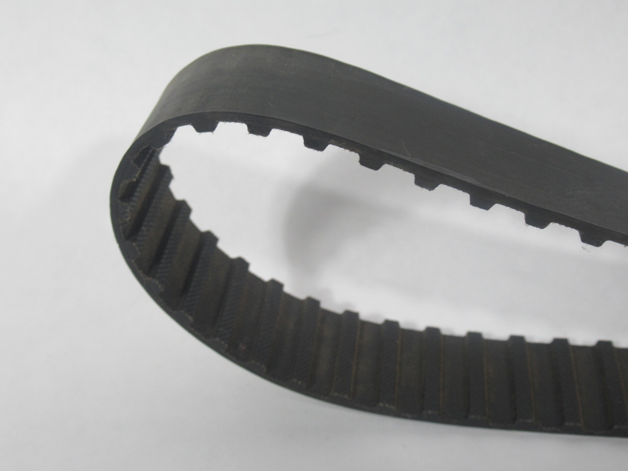 Goodyear 390L100 Positive Drive Timing Belt 39" L x 1" W NOP