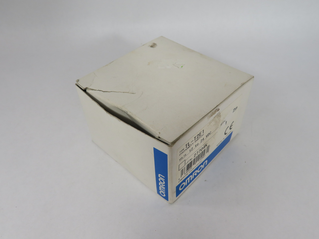 Omron TL-T2E1 Proximity Switch 12-24VDC 2mm Range NPN 200mA DMG BOX NEW