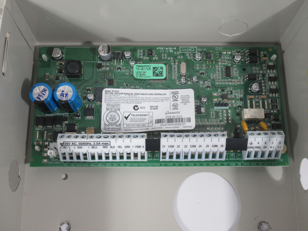 Digital Security Controls PC1616 Power Series Security Control Panel 16.5V USED