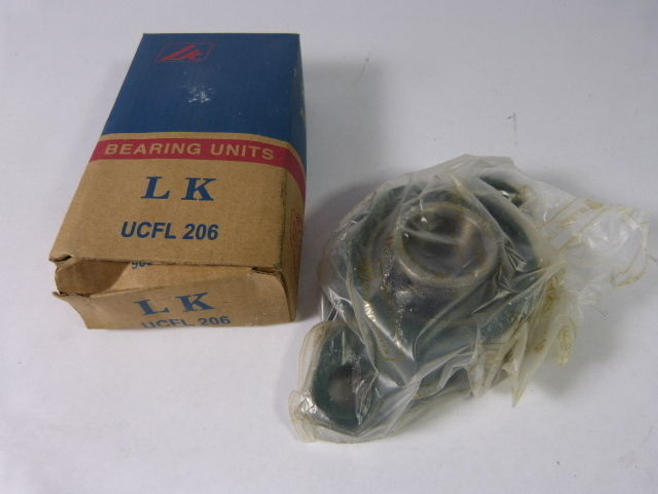 LK UCFL206 Ball Bearing Flange Unit ! NEW !