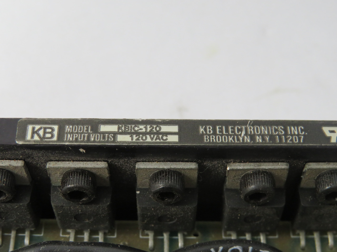 KB Electronics KBIC-120 DC Drive Open Chassis In: 9A 120AC 1Ph Out:90DC 1HP USED