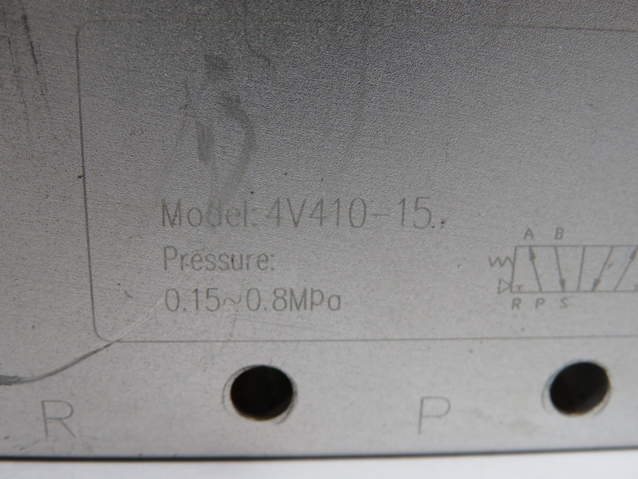 Airtac 4V410-15CT 5-Port 2-Position Solenoid Valve 110V 3.5VA 0.15-0.8MPa USED