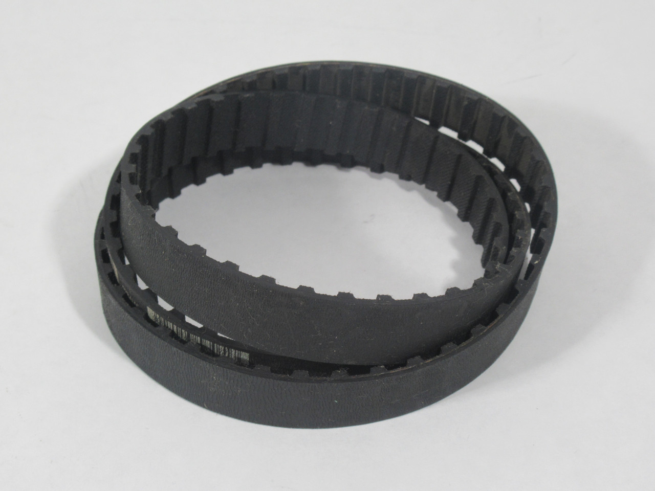 Gates 390L075 PowerGrip Timing Belt 39" L x 0.75" W x 0.375" P NOP