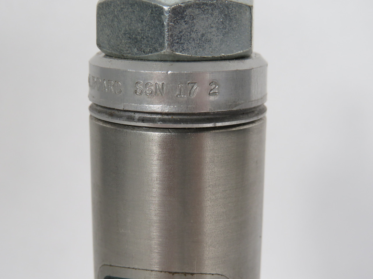 Clippard SSN-17-2 Pneumatic Cylinder 1-1/16" Bore 2" Stroke *SHELF WEAR* NOP