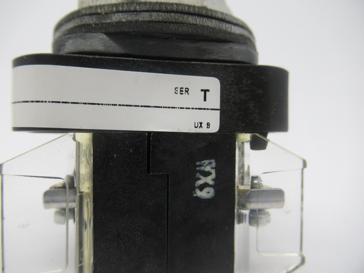 Allen-Bradley 800T-FX6D2 Red Mushroom Head Push/Pull Push Button 2NC USED