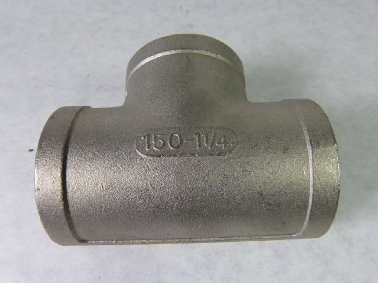 Generic 150-1-1/4/KI304 T Pipe Fitting USED